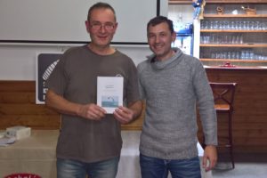 Pan prezident obdržel dar - soupis jeho letových pamětí 2017
